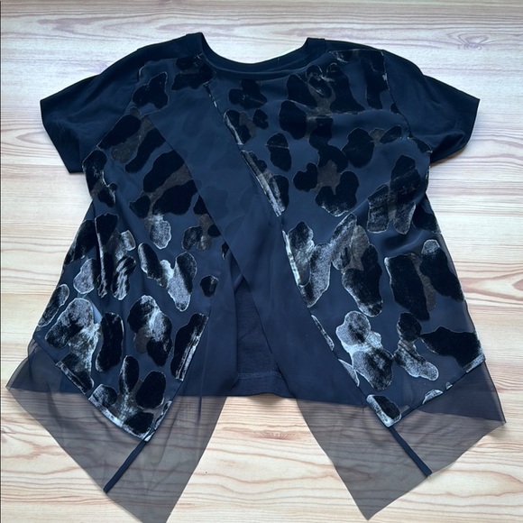 Sacai Stylish Black Shirt with Sheer Accents size 3(M) brand new with tag - Picture 6 of 12